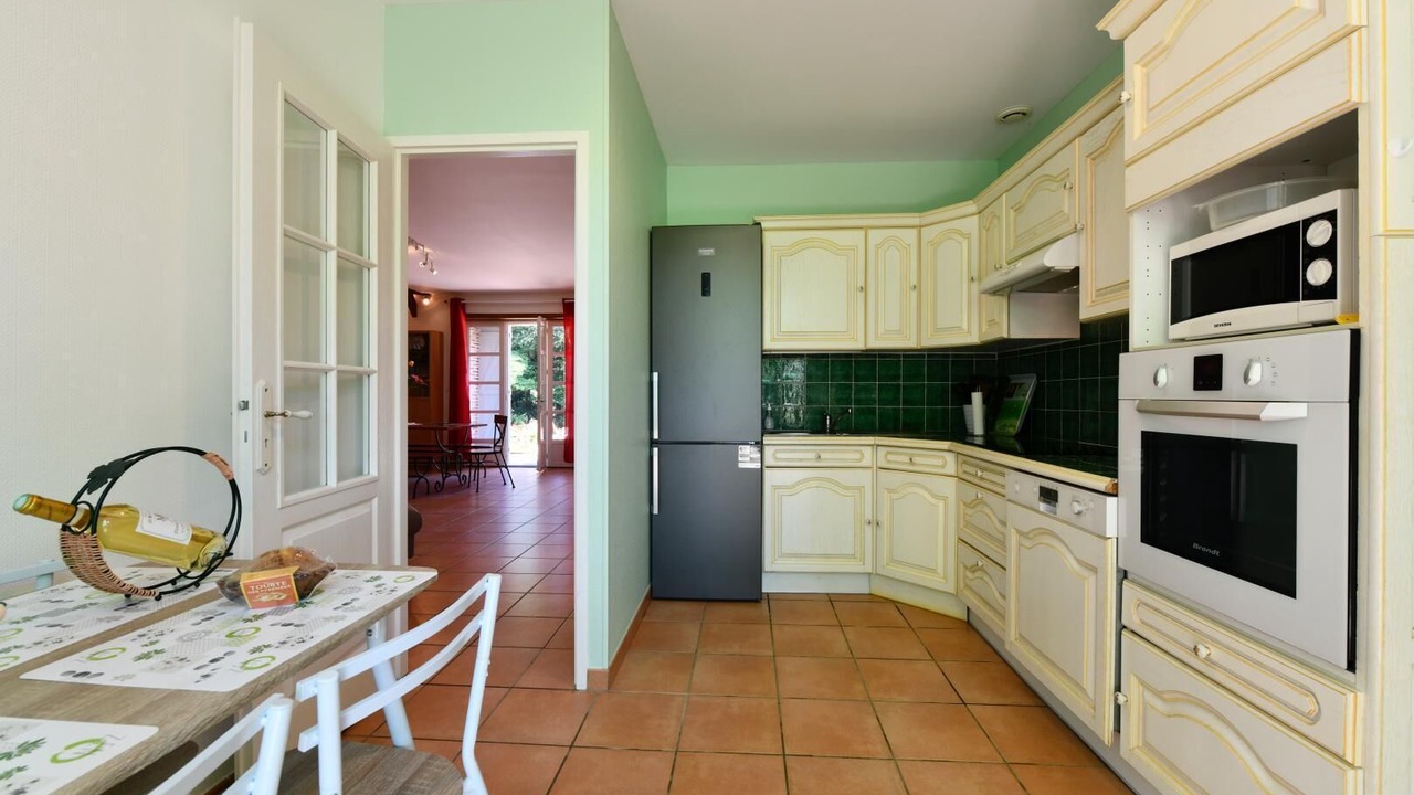 Photo of Kitchen in Miossens-Lanusse