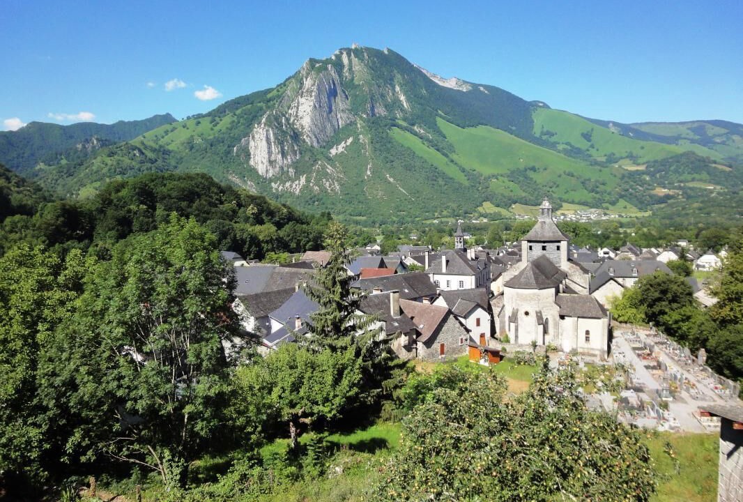 Photo of Outdoor in Accous