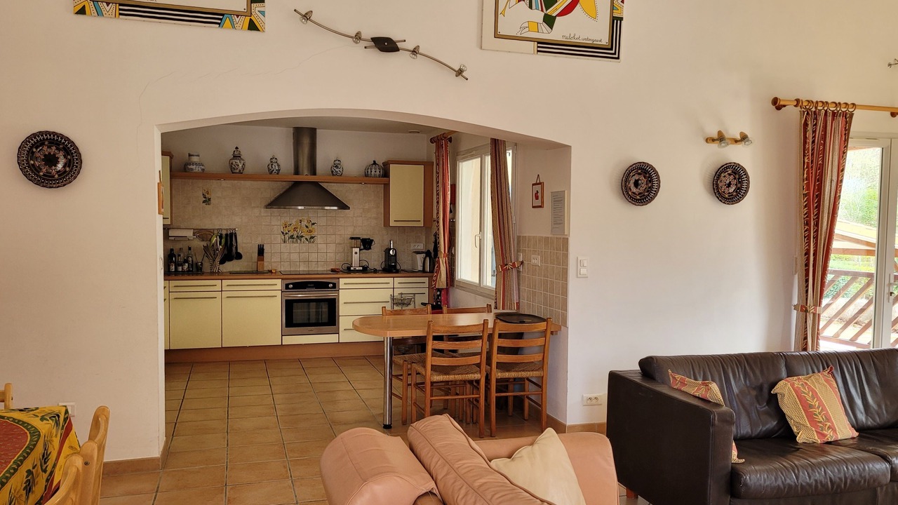 Photo of Livingroom in Ecuras