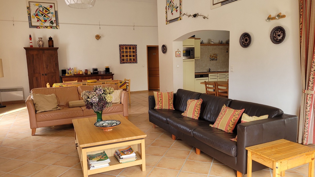Photo of Livingroom in Ecuras