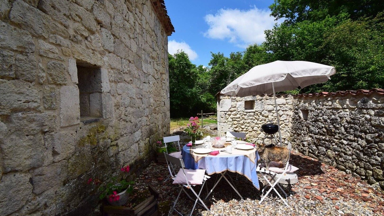 Photo of Outdoor in Laroque-Timbaut