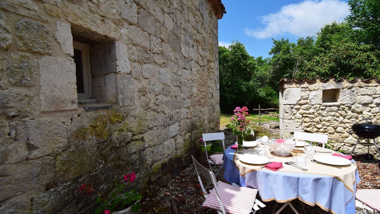 Photo of Outdoor in Laroque-Timbaut