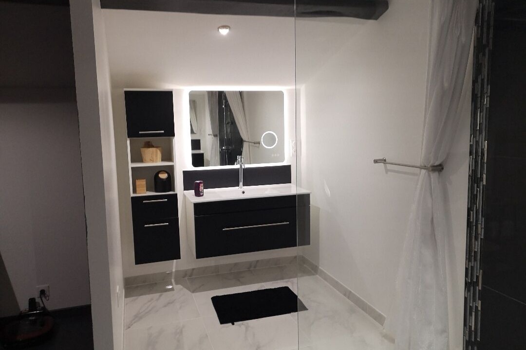 Photo of Bathroom in Saint-Coutant-le-Grand