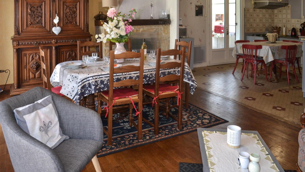 Photo of Bedroom in Biras