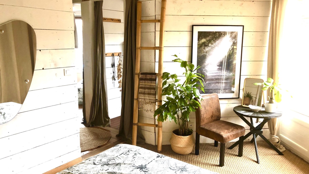 Photo of Bedroom in Messanges