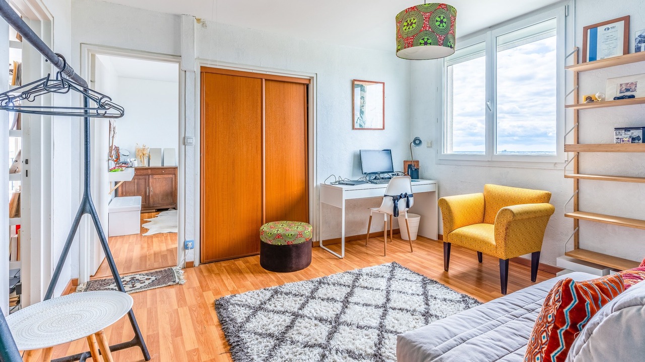 Photo of Bedroom in Cenon