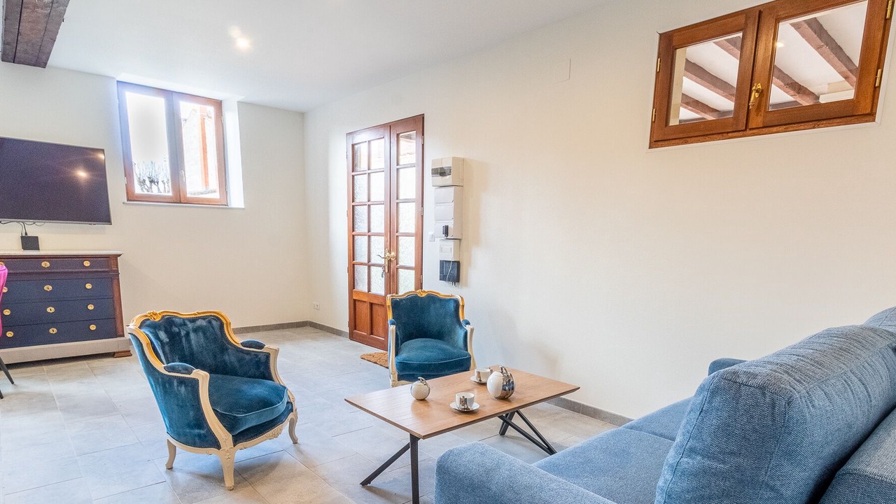 Photo of Livingroom in Jonzac