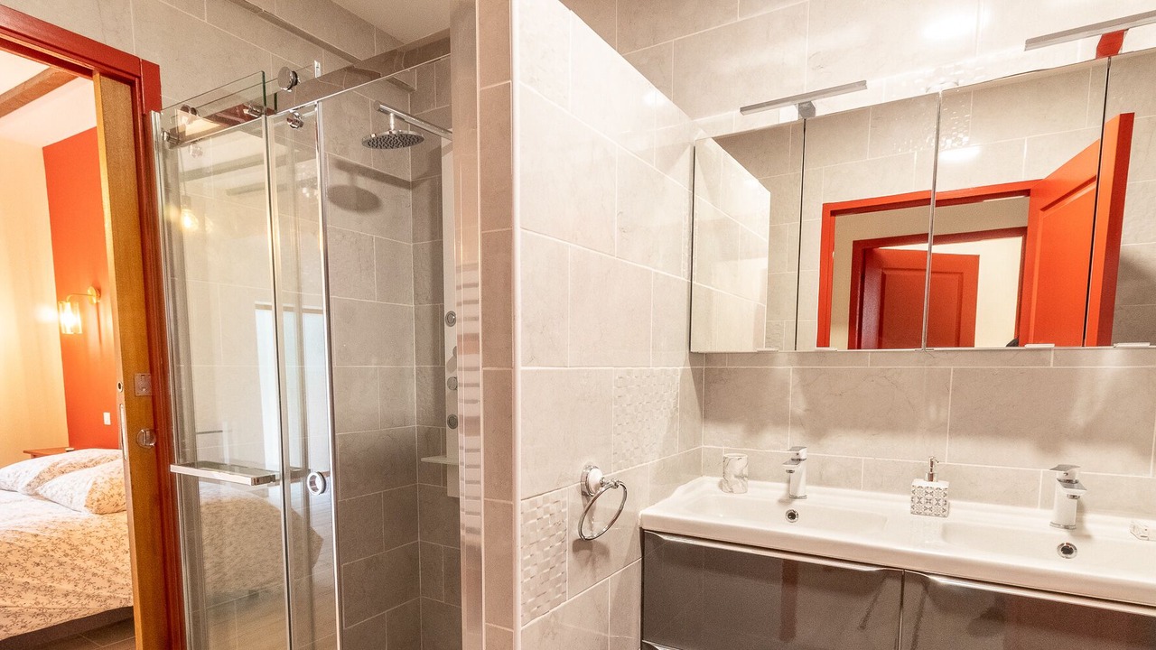 Photo of Bathroom in Jonzac