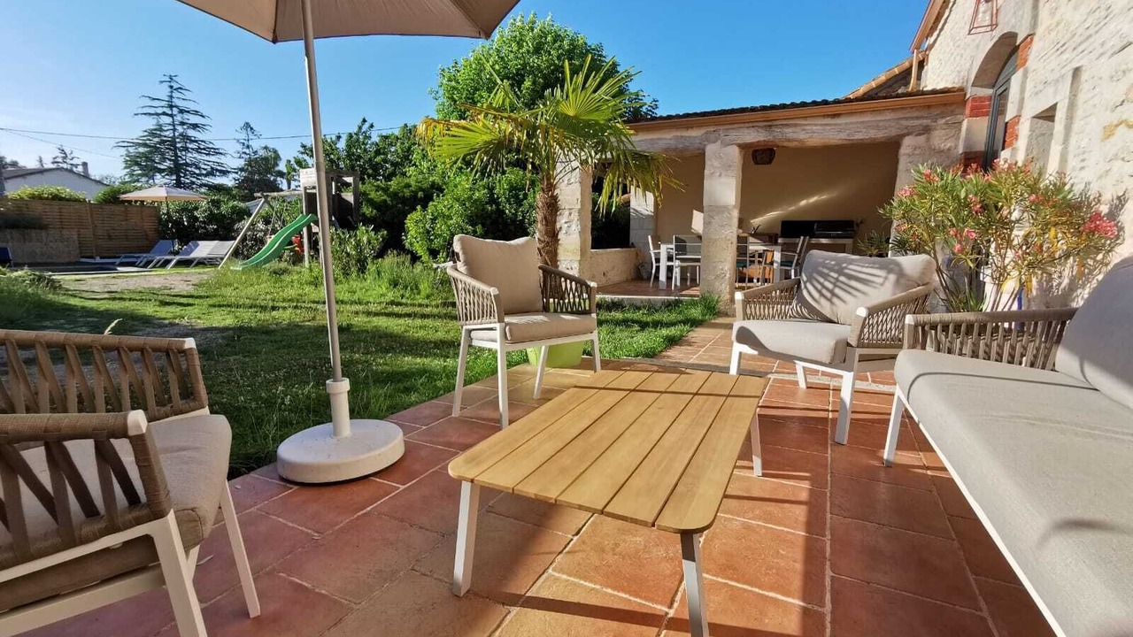 Photo of Patio Balcony in Chaillevette