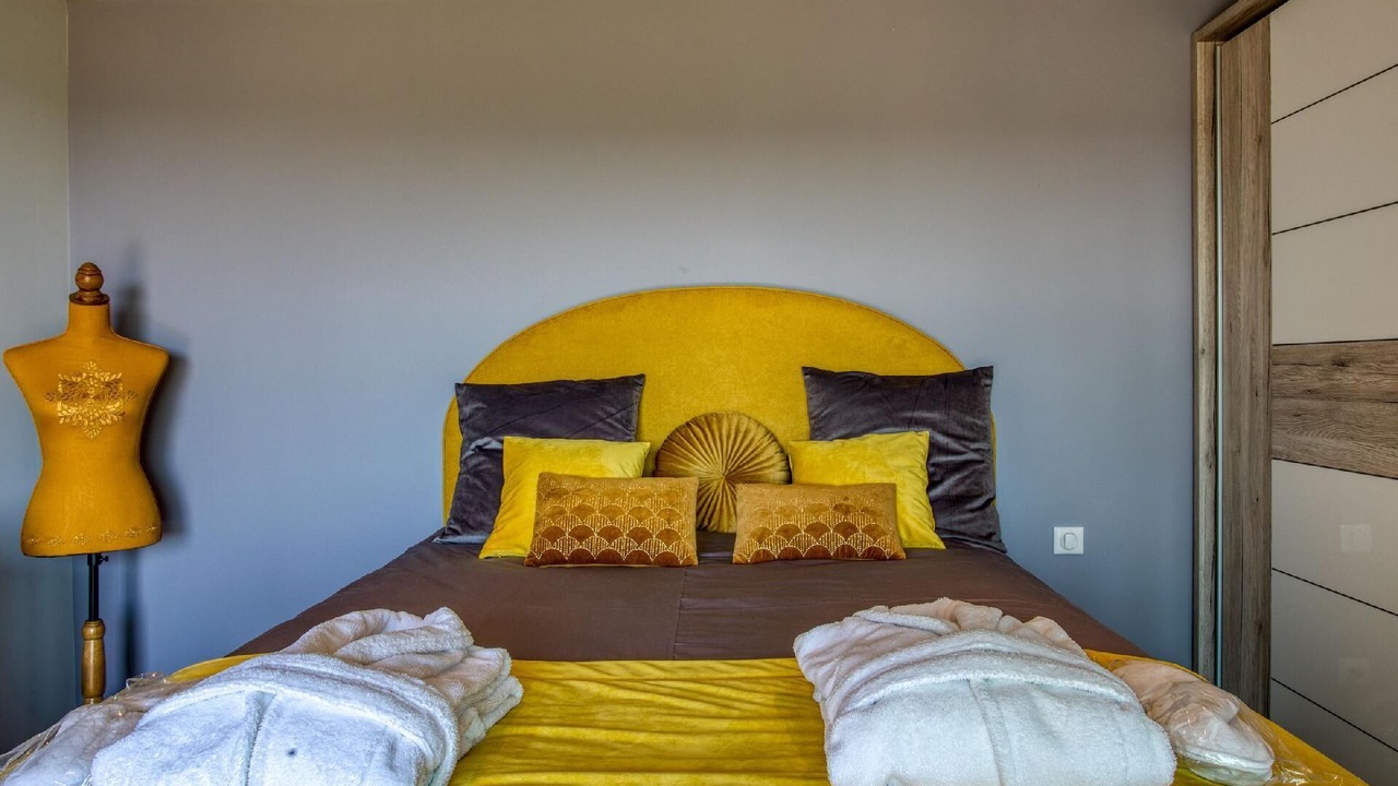 Photo of Bedroom in Eymet