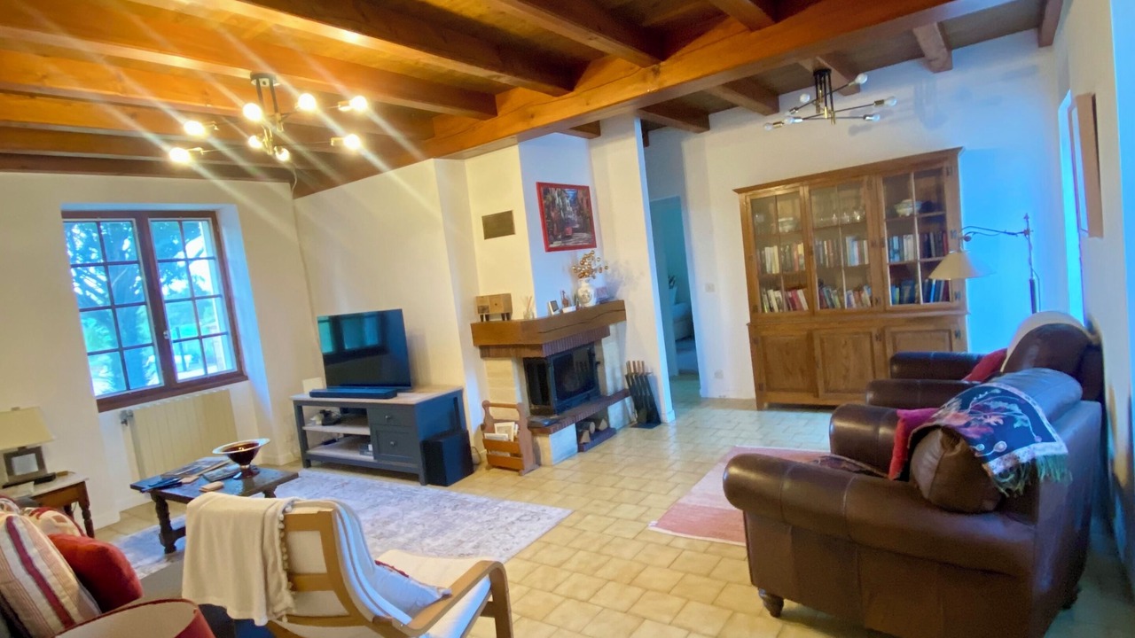 Photo of Livingroom in Les Adjots
