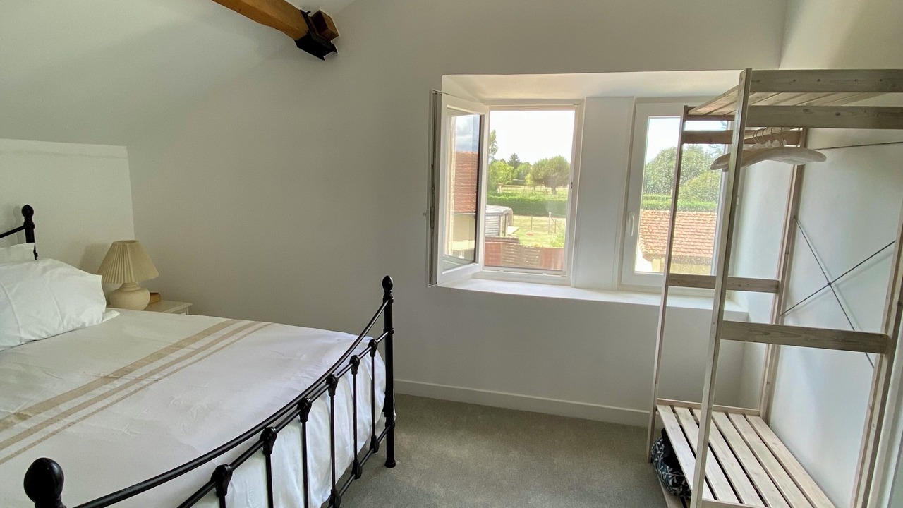 Photo of Bedroom in Les Adjots