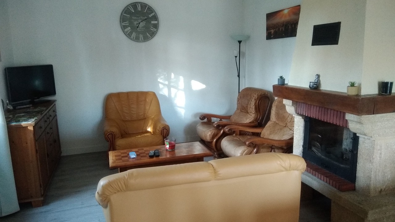 Photo of Livingroom in Cenac-et-Saint-Julien