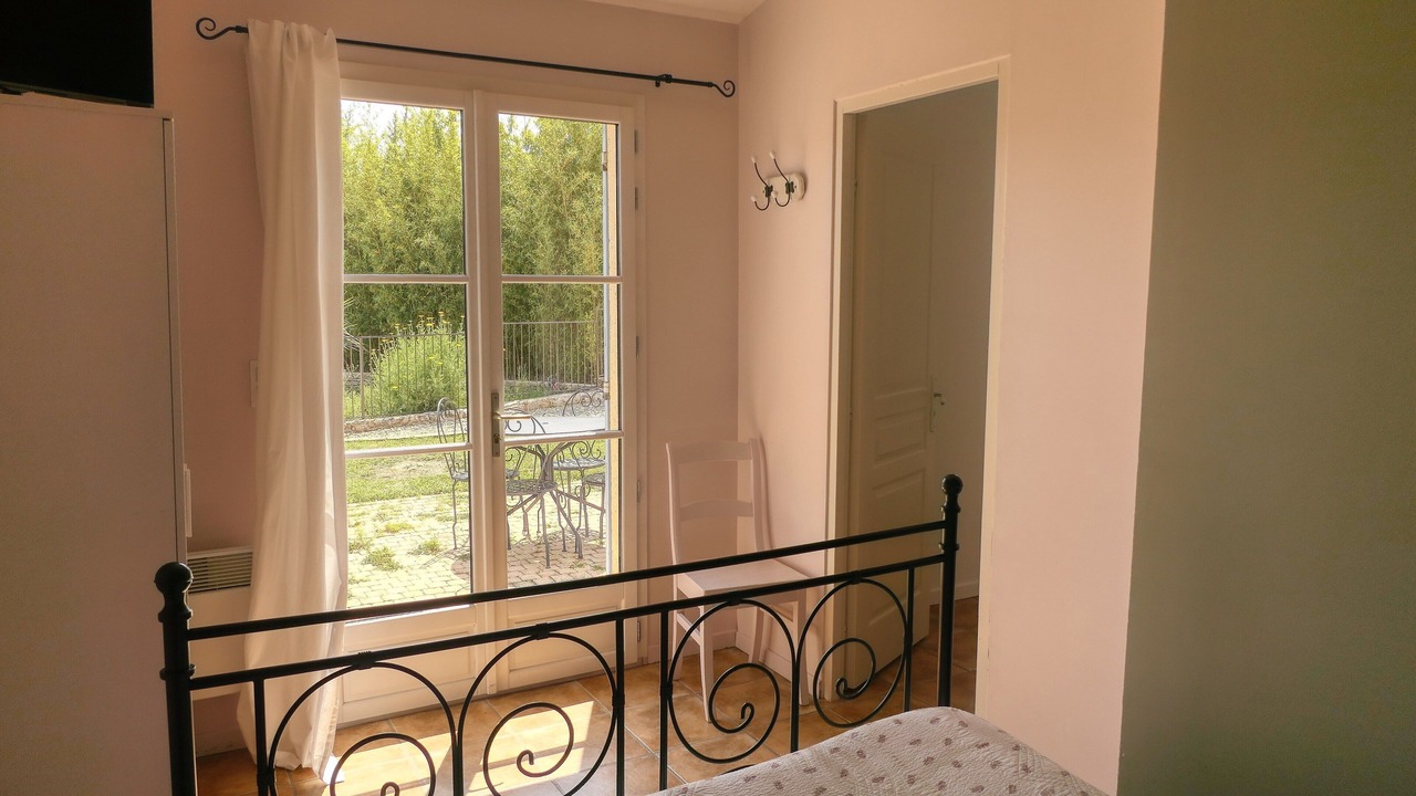 Photo of Bedroom in Crestet