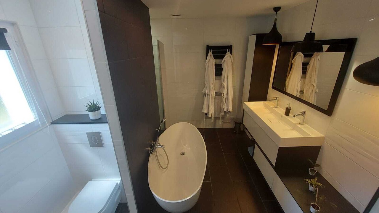 Photo of Bathroom in Vouneuil-sous-Biard