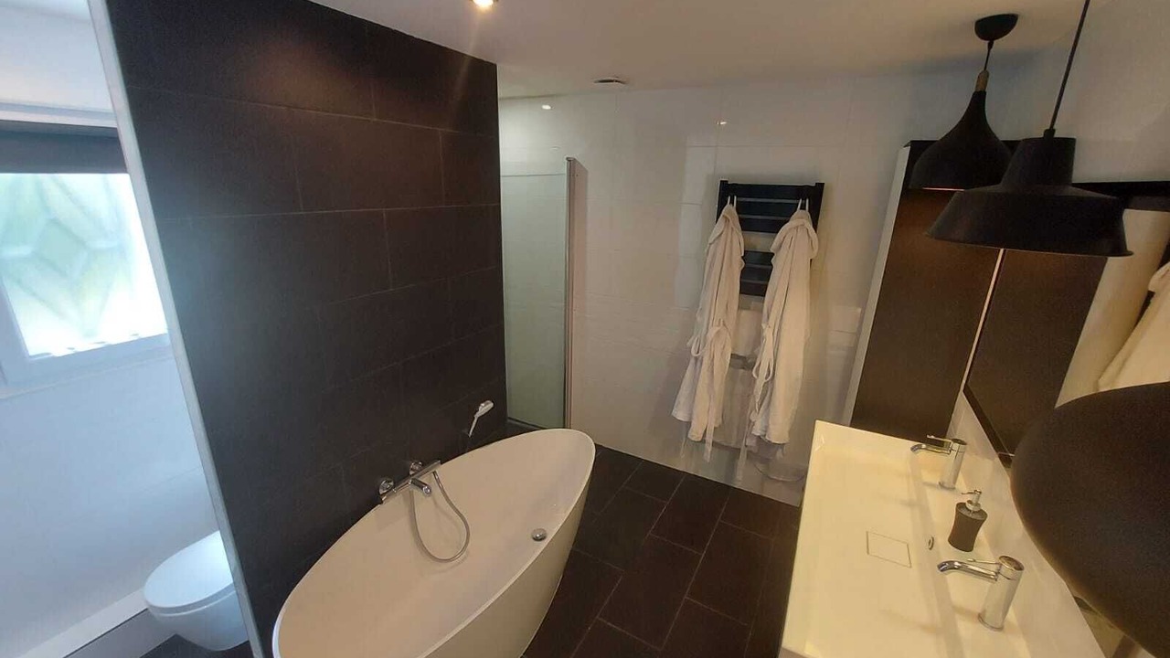 Photo of Bathroom in Vouneuil-sous-Biard