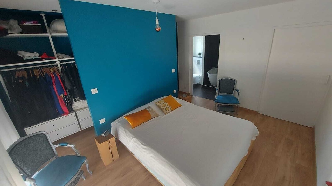 Photo of Bedroom in Vouneuil-sous-Biard