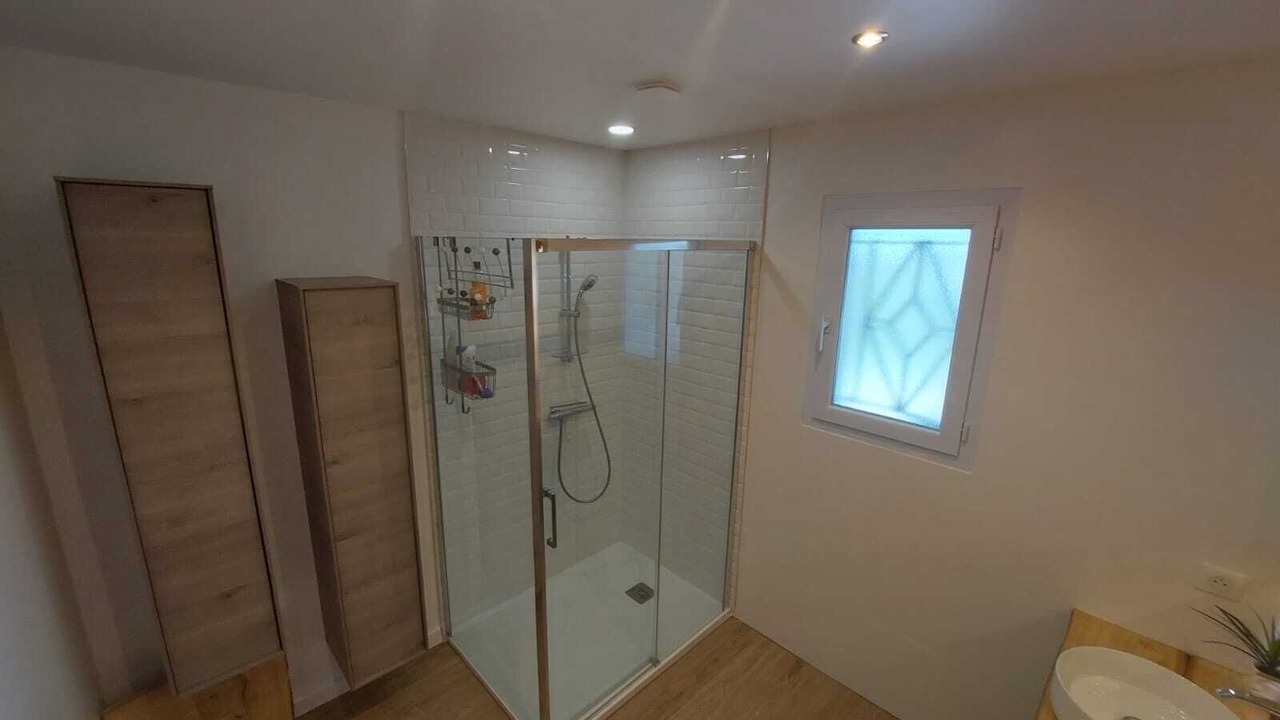 Photo of Bathroom in Vouneuil-sous-Biard