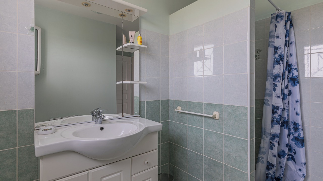 Photo of Bathroom in Valeyrac