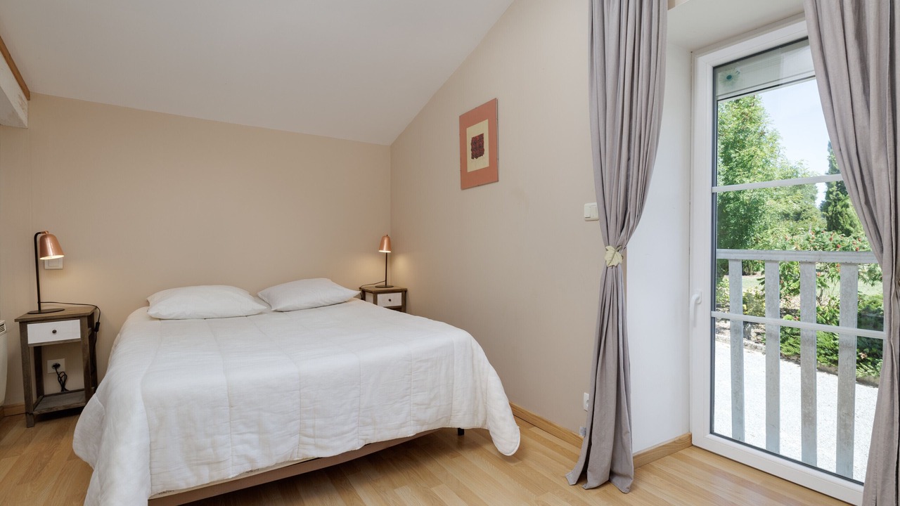 Photo of Bedroom in Saint-Pierre-de-Bat