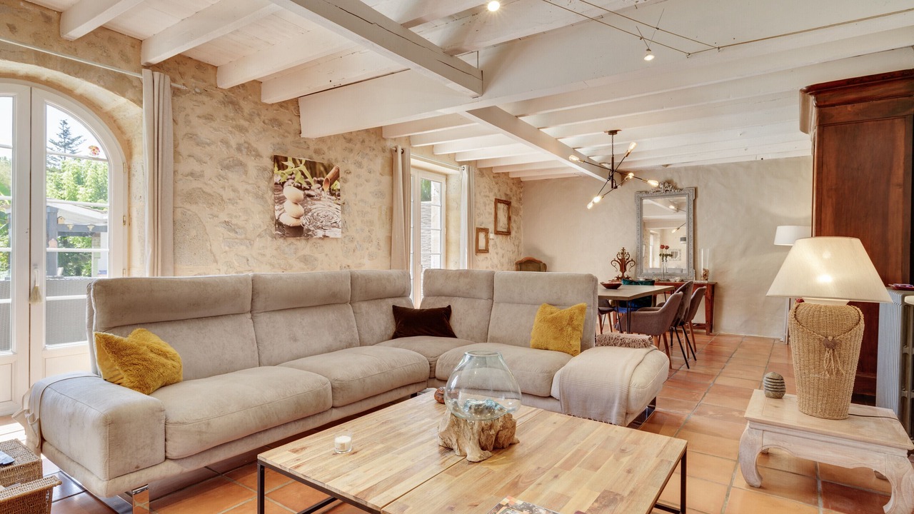 Photo of Livingroom in Saint-Pierre-de-Bat