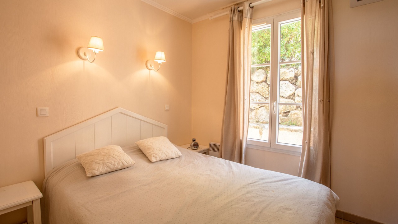 Photo of Bedroom in Les Restanques