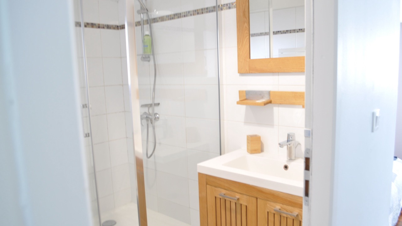 Photo of Bathroom in Talence