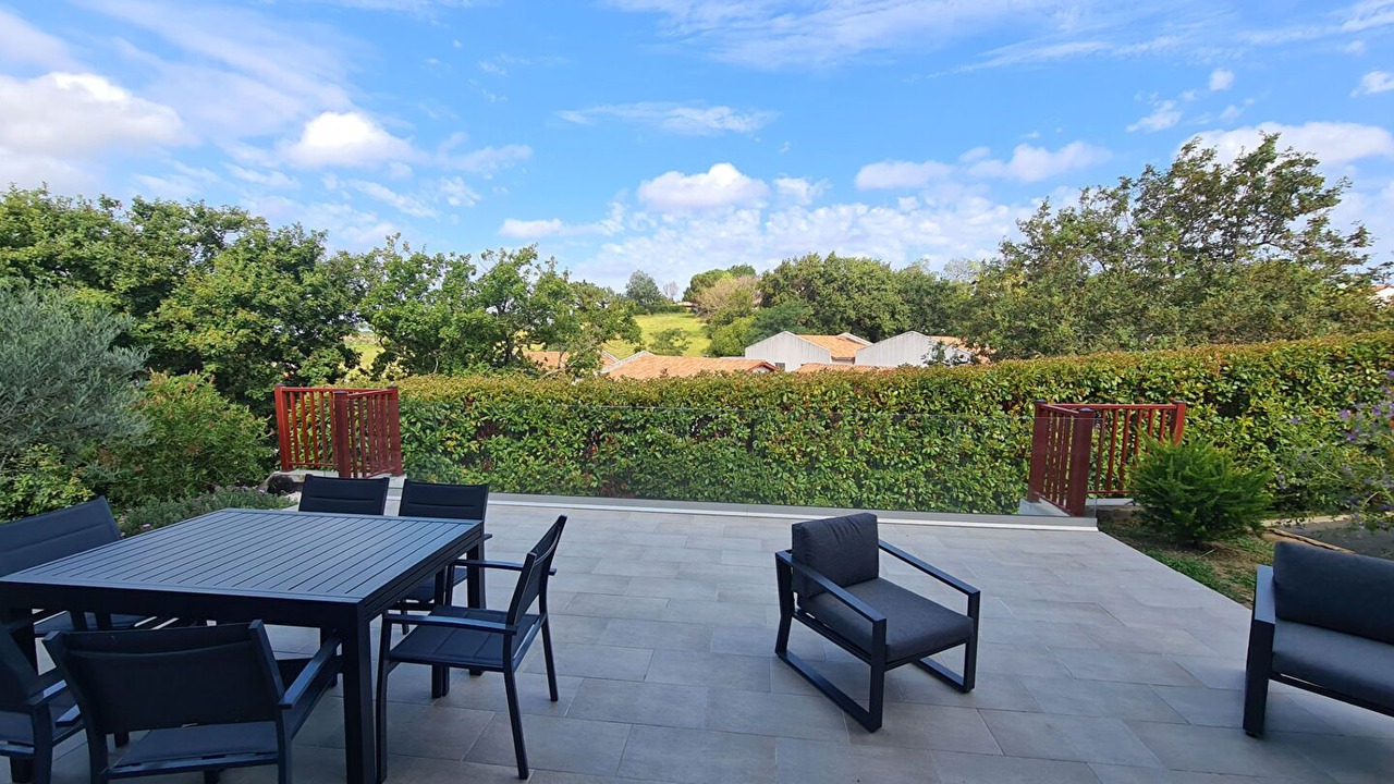 Photo of Outdoor in Kokotia