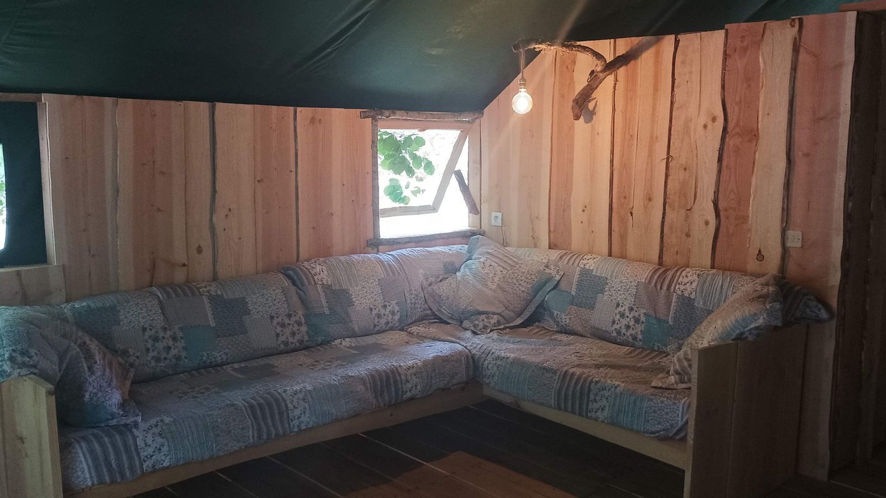 Photo of Livingroom in Saint-Eloy-les-Tuileries