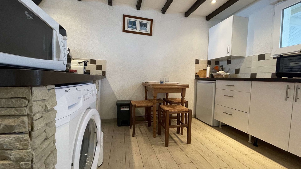 Photo of Kitchen in Port District