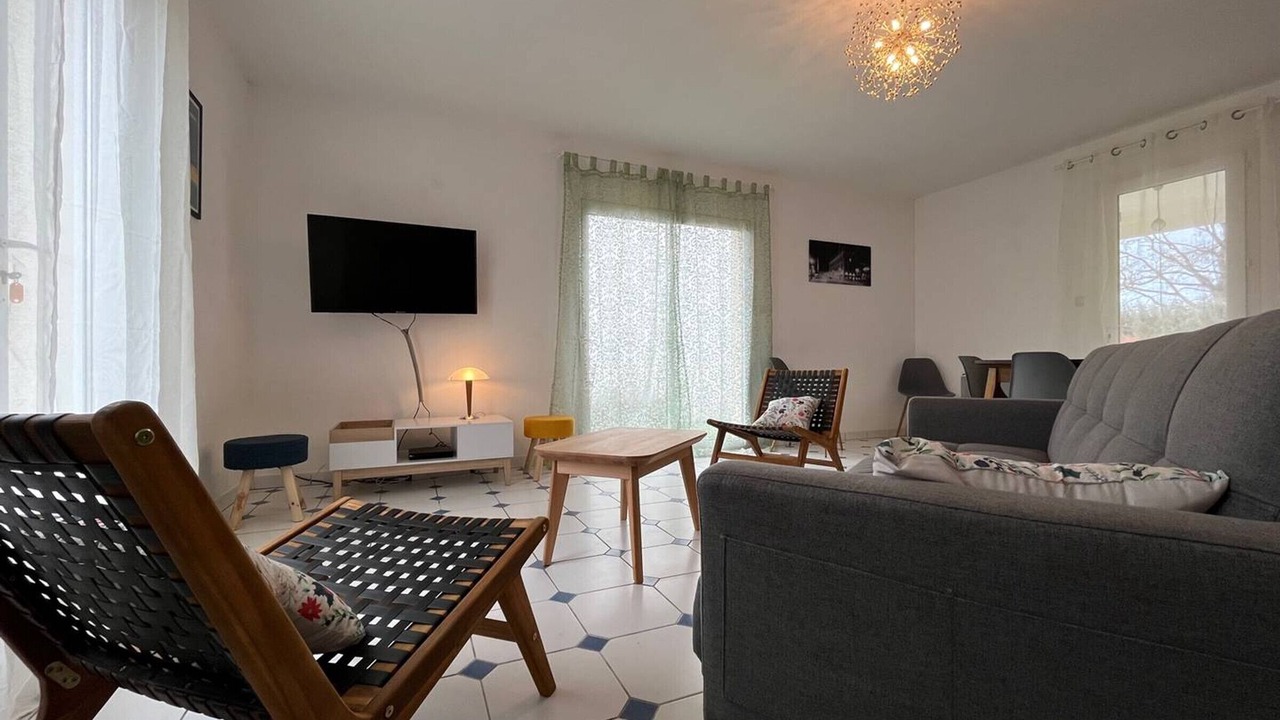 Photo of Livingroom in Cheray