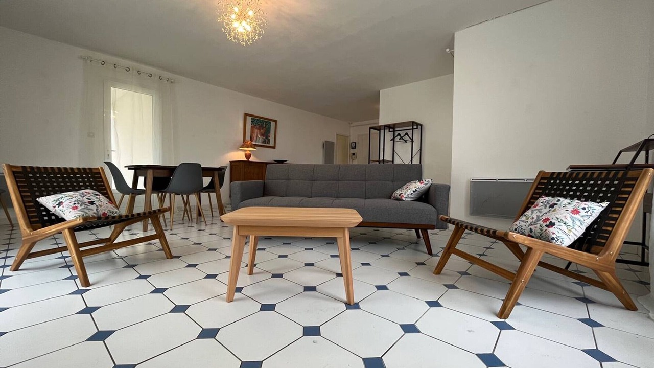 Photo of Livingroom in Cheray