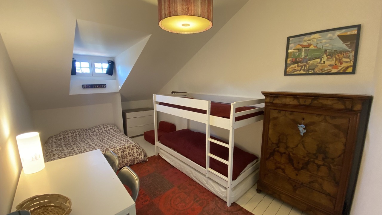 Photo of Bedroom in Boyardville