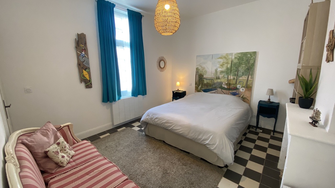 Photo of Bedroom in Boyardville