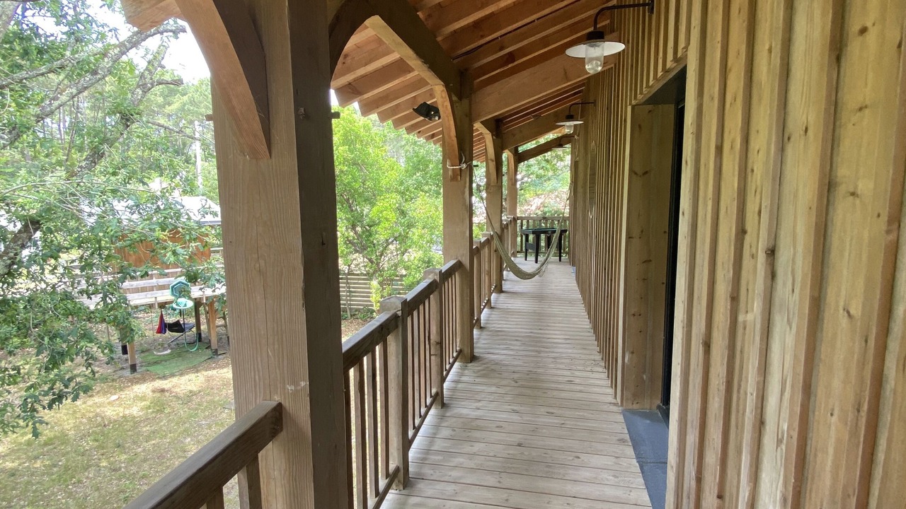Photo of Patio Balcony in Claouey
