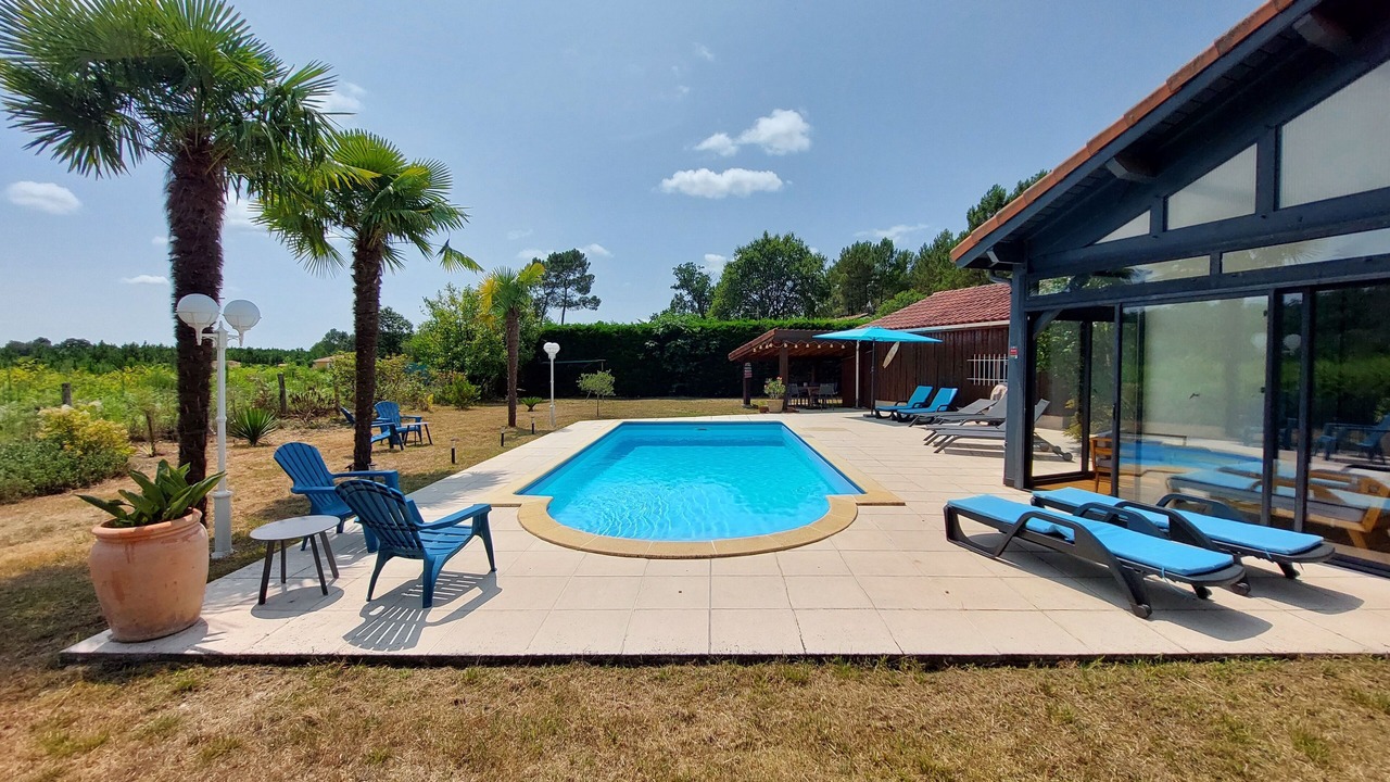 Photo of Outdoor in Bostens