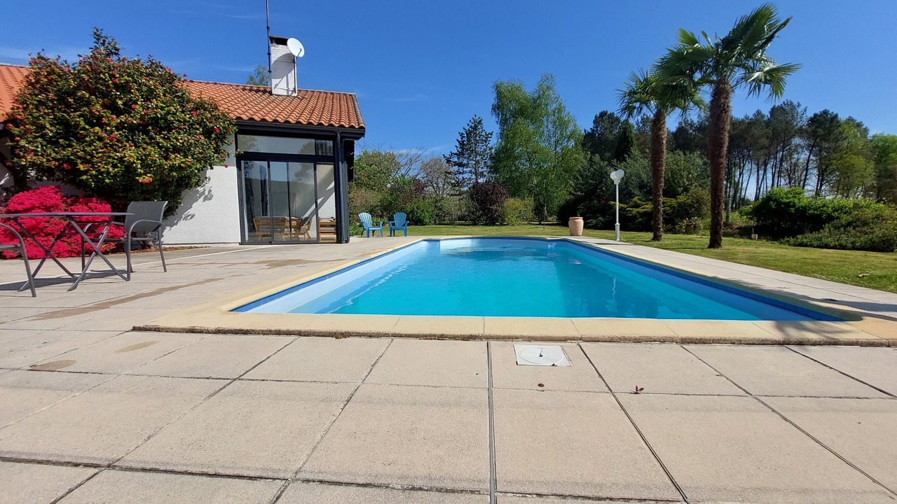 Photo of Outdoor in Bostens
