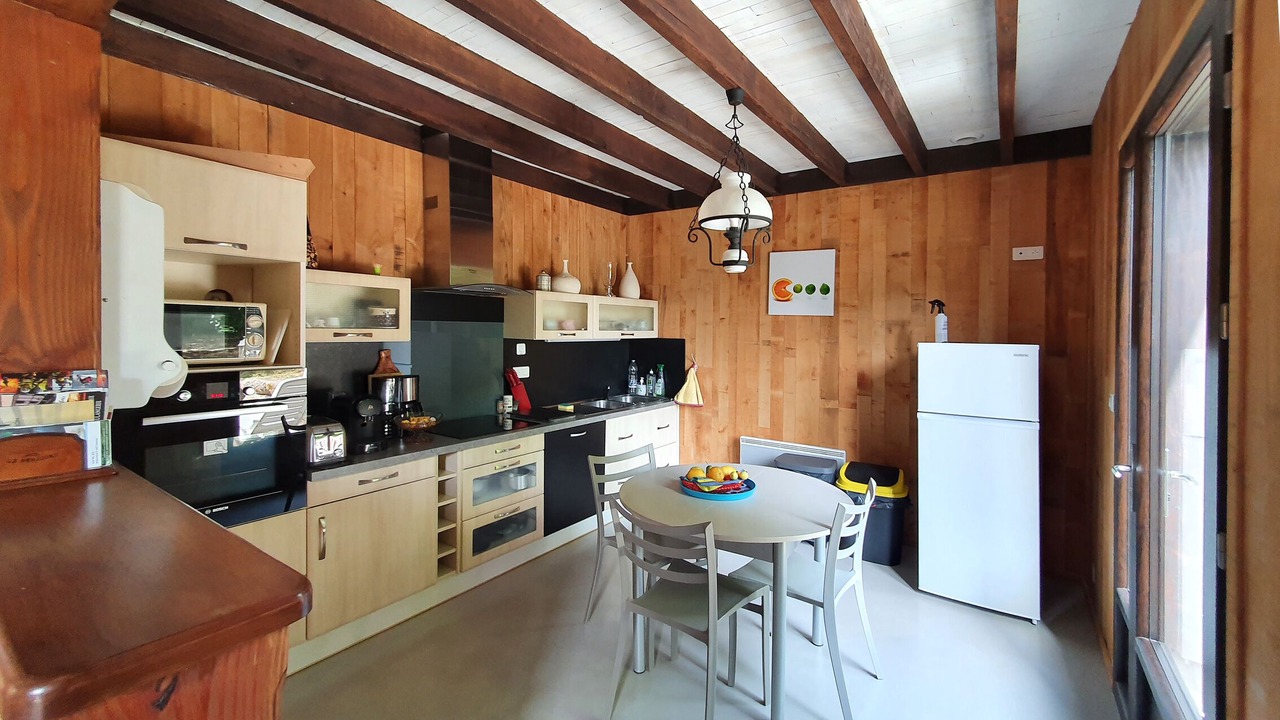 Photo of Kitchen in Saint-Estephe