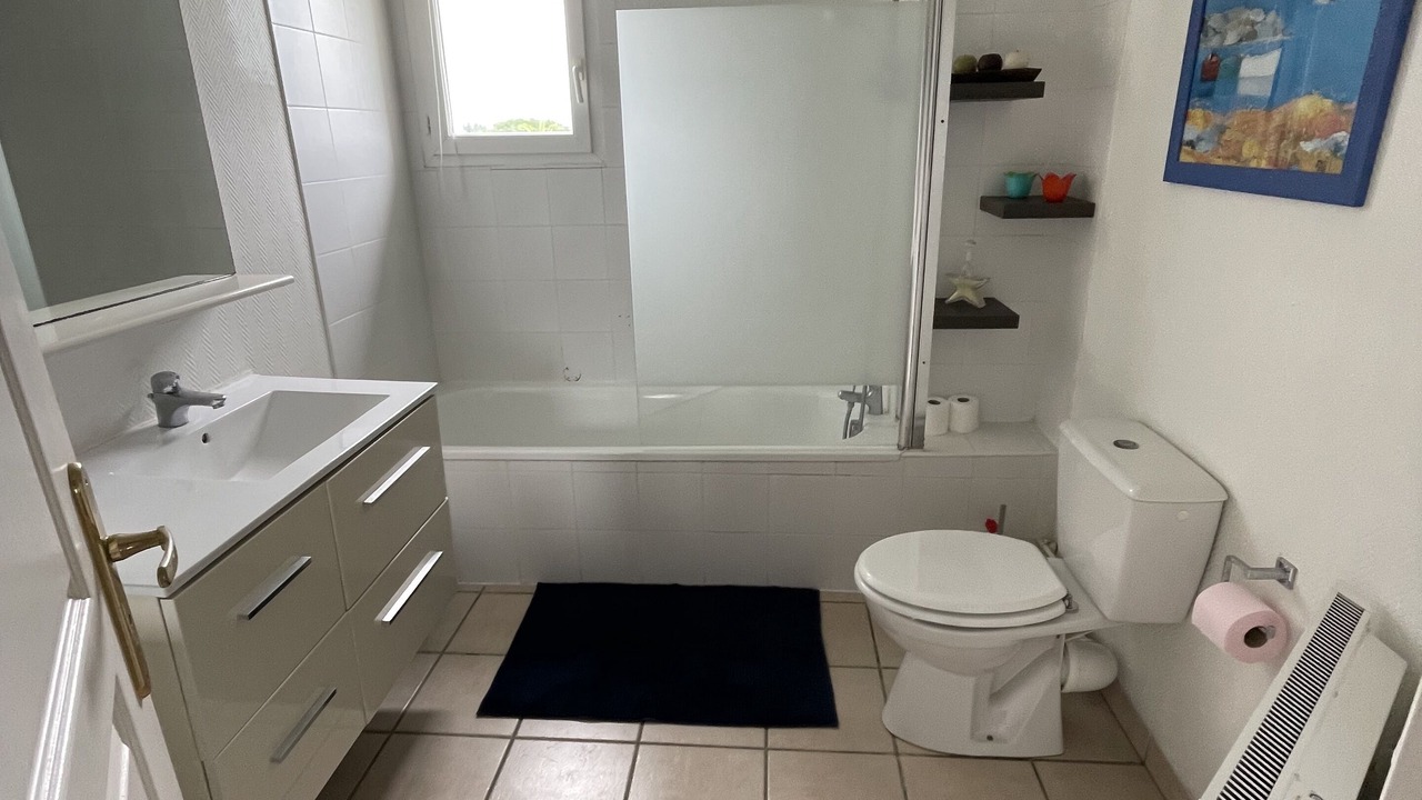 Photo of Bathroom in Bassussarry
