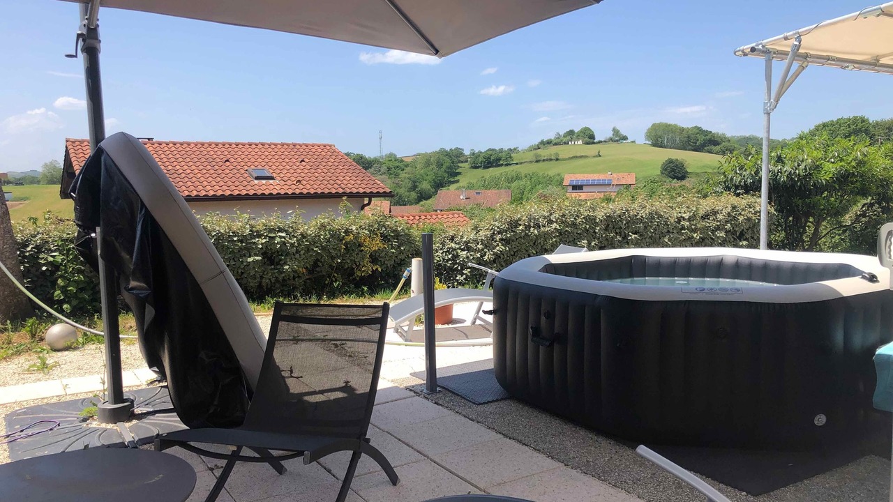 Photo of Patio Balcony in Saint-Pee-sur-Nivelle