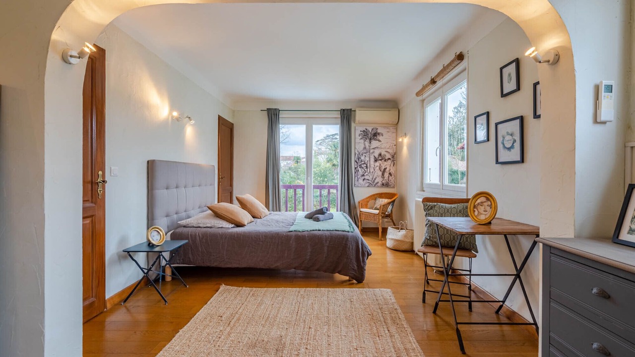 Photo of Bedroom in Ustaritz