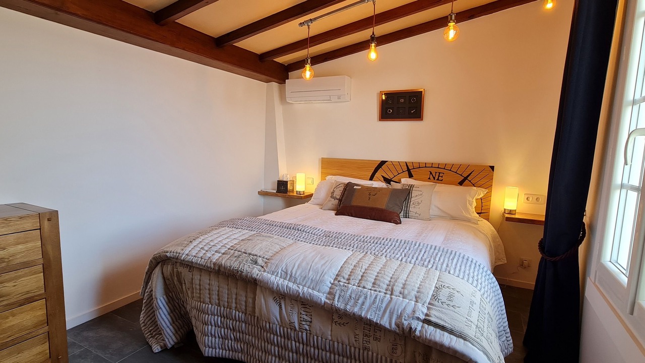 Photo of Bedroom in Villegouge