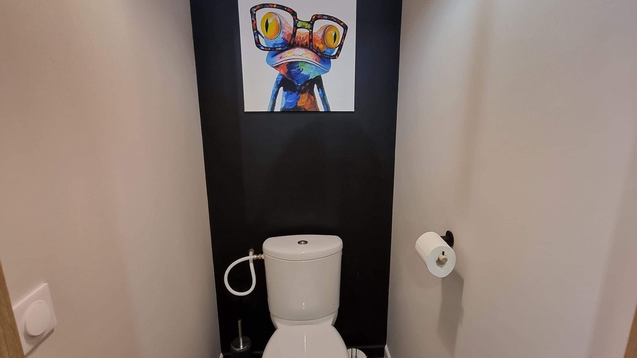 Photo of Bathroom in Leignes-sur-Fontaine