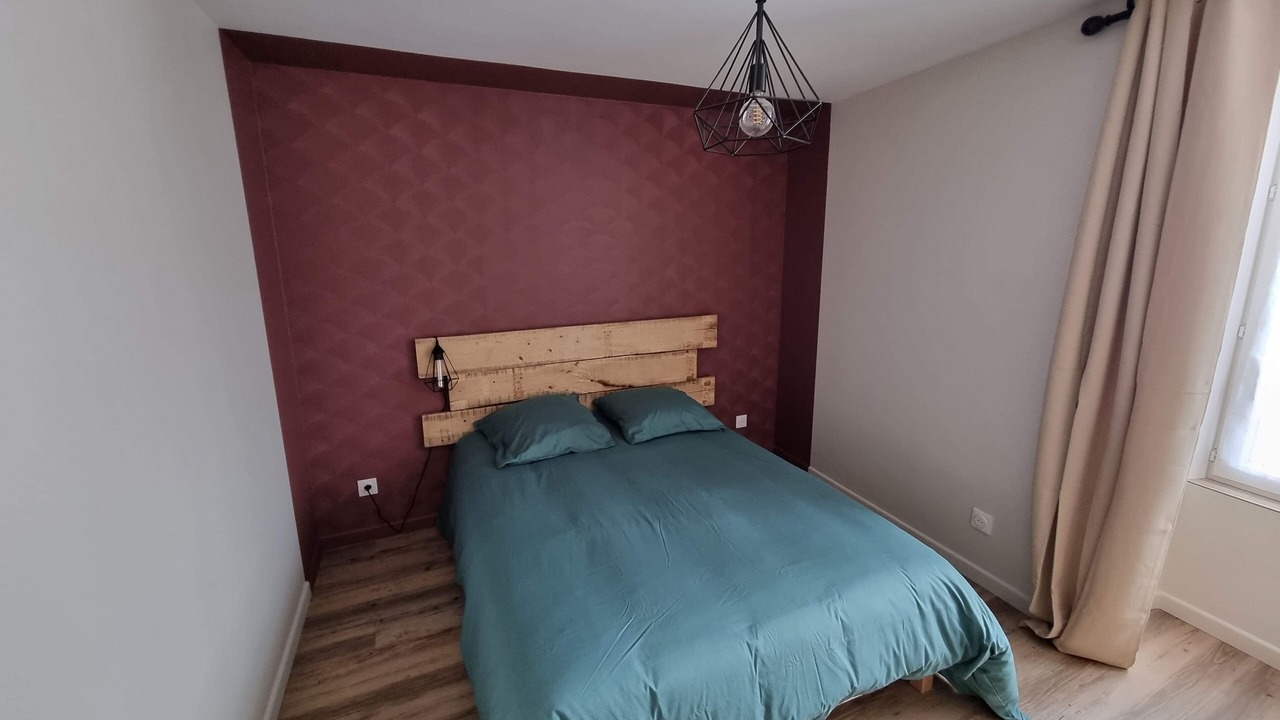 Photo of Bedroom in Leignes-sur-Fontaine