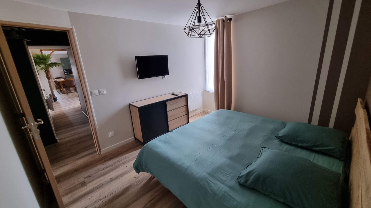 Photo of Bedroom in Leignes-sur-Fontaine