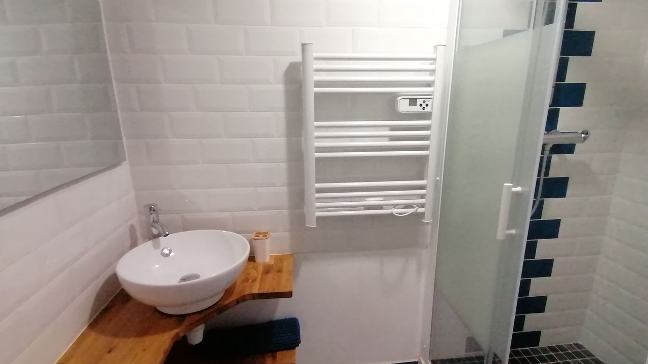 Photo of Bathroom in La Rochefoucauld
