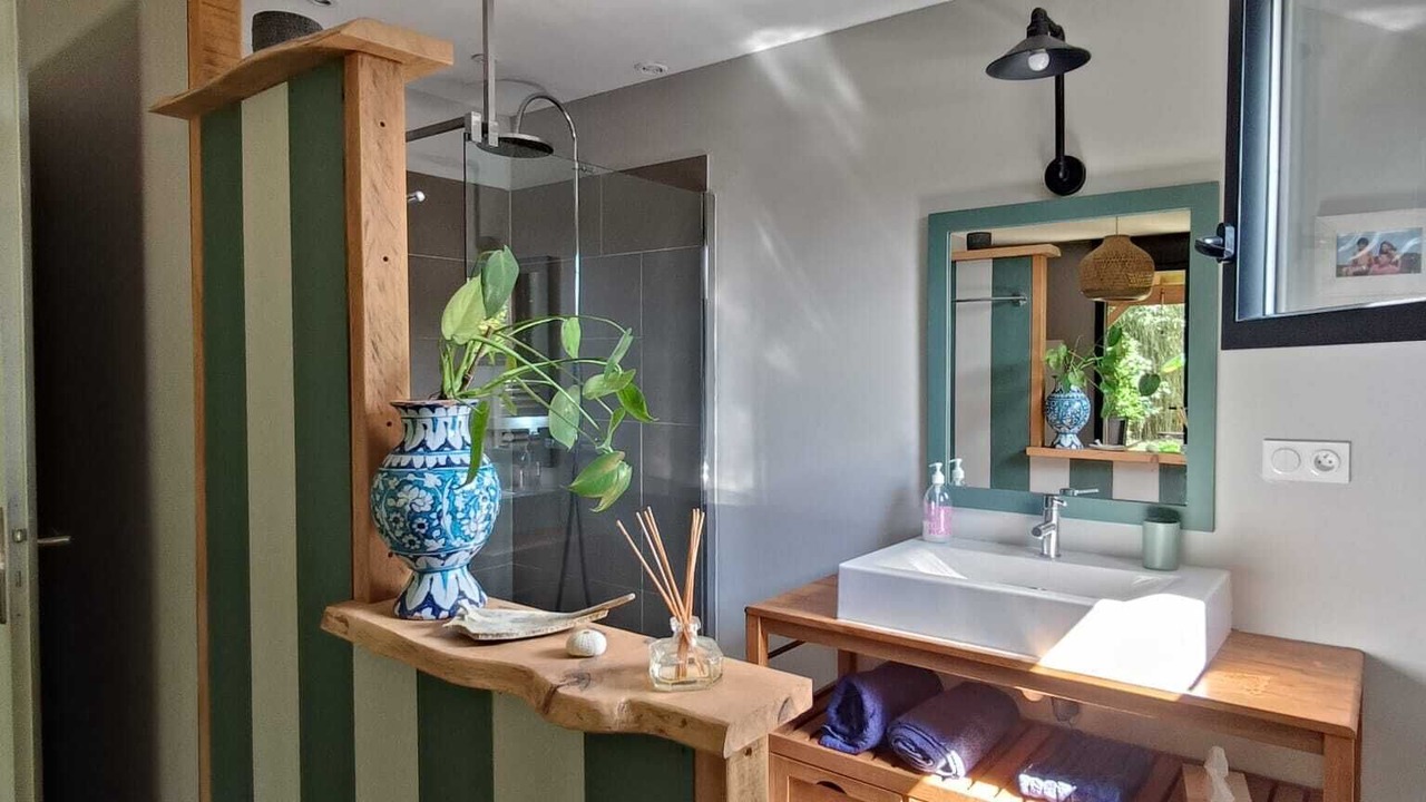 Photo of Bathroom in Le Porge