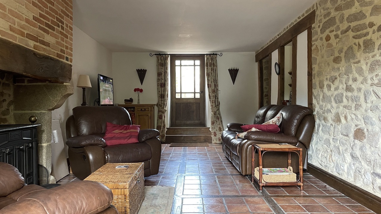 Photo of Livingroom in La Chapelle Montbrandeix