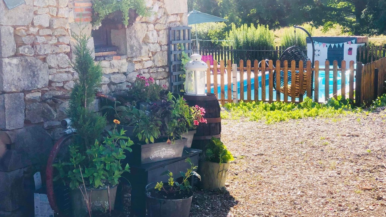 Photo of Outdoor in Le Vieux-Cerier