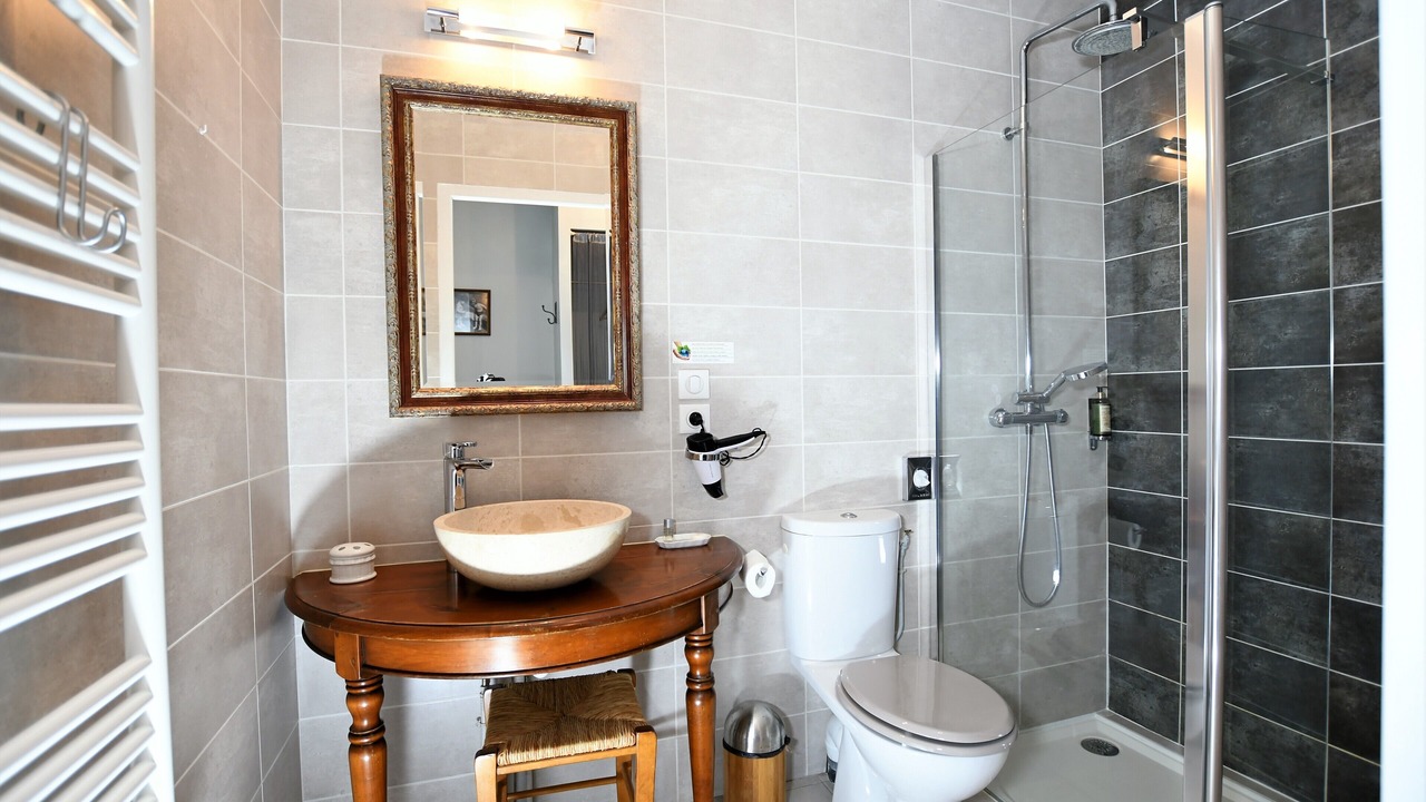 Photo of Bathroom in Antonne-et-Trigonant